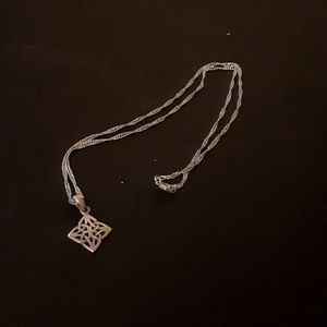 Silver knot pendant necklace